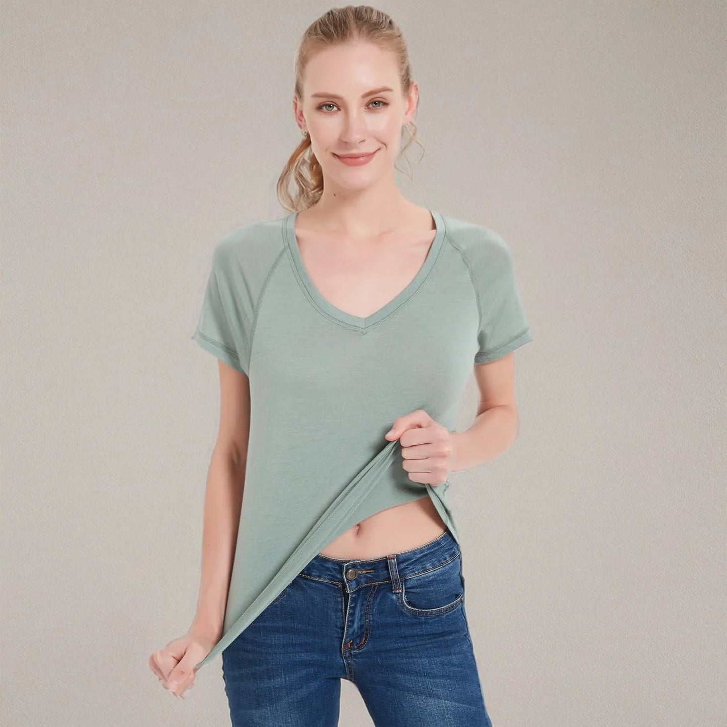 METARINO 100% Merino Wool T-Shirt Women V Neck Short Sleeve Base Layer Tee Shirt for Travel,Hiking,Sports
