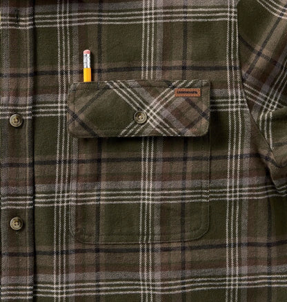 Legendary Whitetails Mens Flannel Long Sleeve Button Down 100% Cotton Shirt
